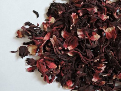 Aprenda Como Fazer Chá de Hibisco com a Flor