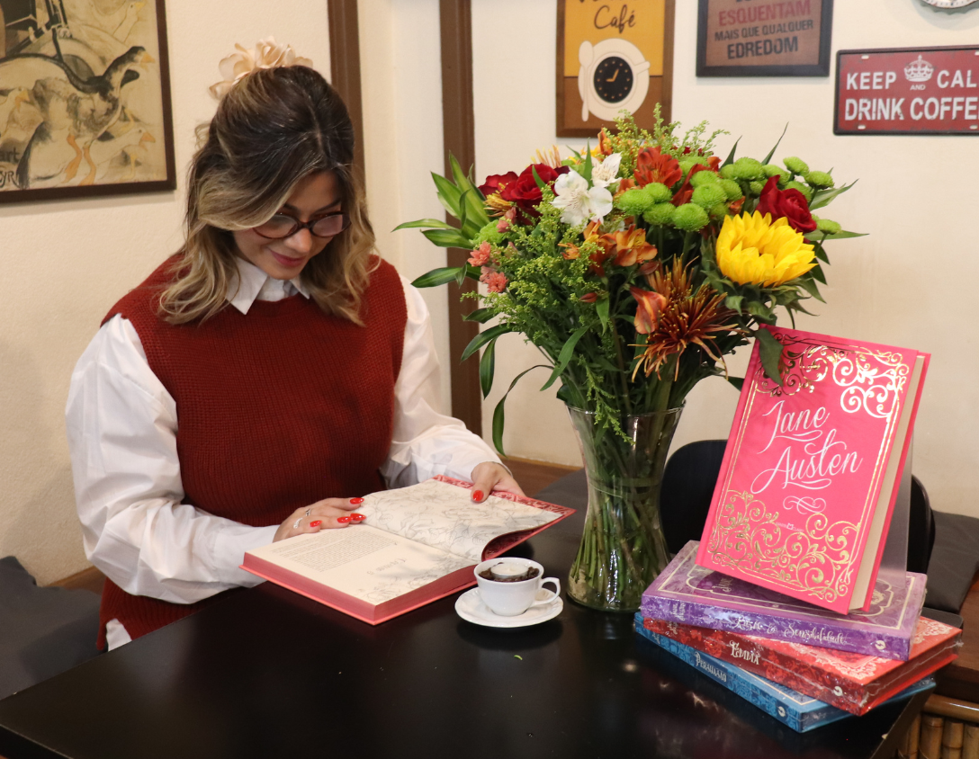 Poesia das Flores: O Novo Mood do Clube da Giu Convida Você ao Autocuidado e ao Florescer Interior